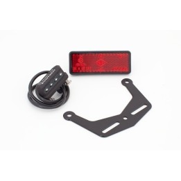License plate accessories kit 