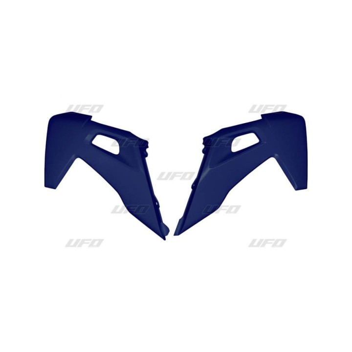 RADIATOR SIDE PLASTICS