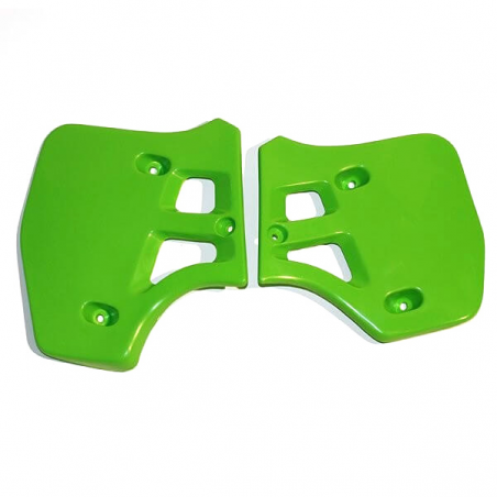 plastic side radiator ka02712-026 color verde