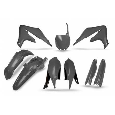 kit completo di plastica