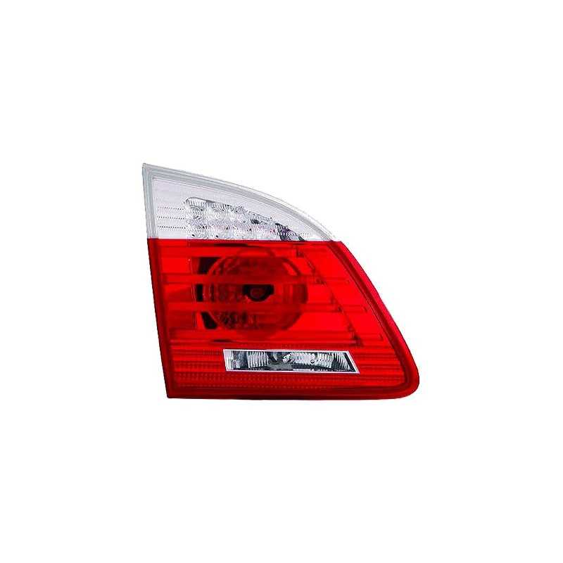 Interior left rear light pilot light