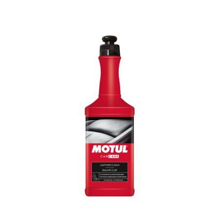 Renewing and moisturizing leather upholstery cleaner for car seats