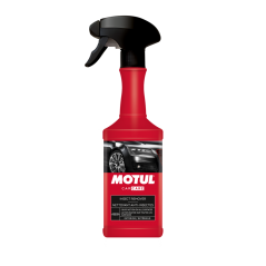 Cleaner to eliminate mosquitoes and other insects in the car