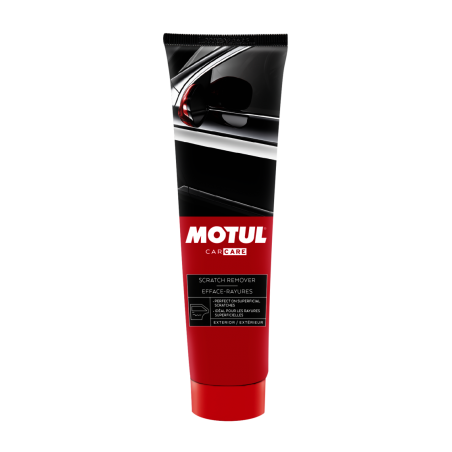 Cream to remove fine scratches on painted or varnished surfaces