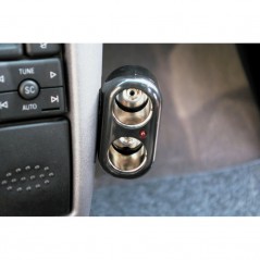 LAMPA Cigarette lighter plug 2 sockets PL2 LED 200 CM 10A 12/24V LAM39058