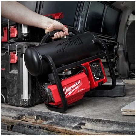 Compressor with rechargeable battery 18V SOLO M18FAC-0 685.21.66