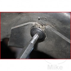 Screw extractor kit 632.70.60