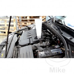 Spring loaded oil fill adapter 614.05.48