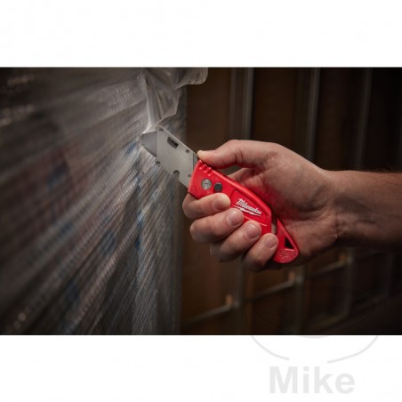 MILWAUKEE Universal Knife with Storage Blades 634.00.20