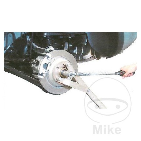 Clamping device for fixing/loosening wheel hub 617.01.42