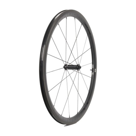 framdäck aero
