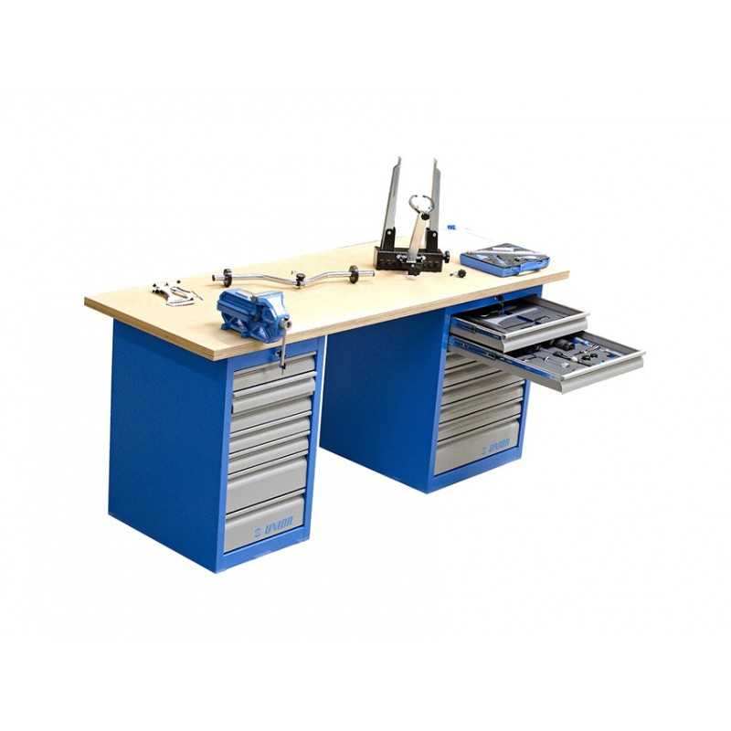 Workbench with 2x4 trays complete