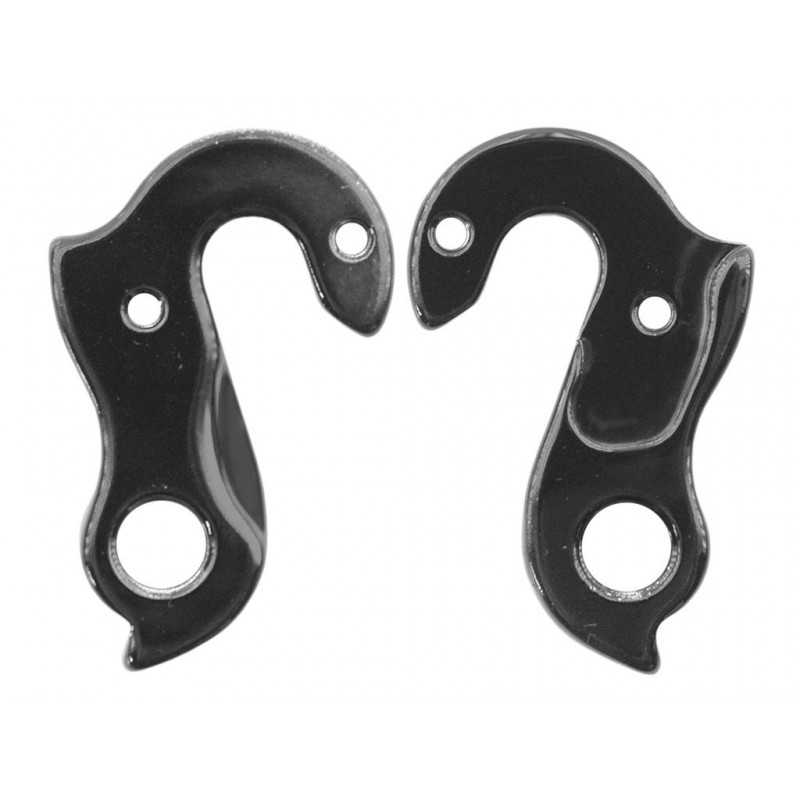 Derailleur hanger 