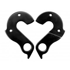 Derailleur hanger 