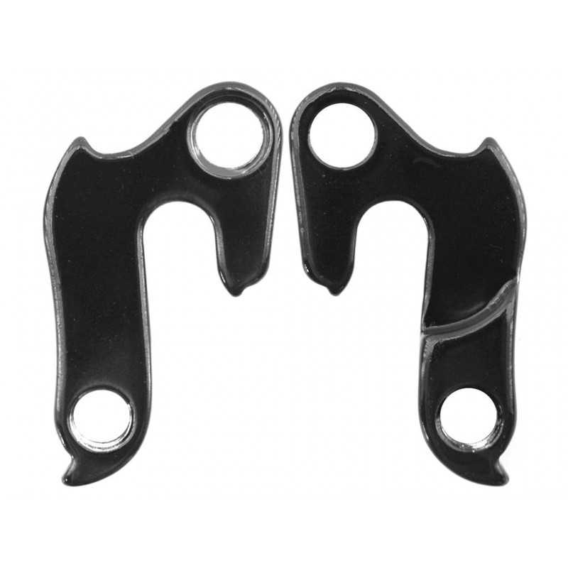 Derailleur hanger 