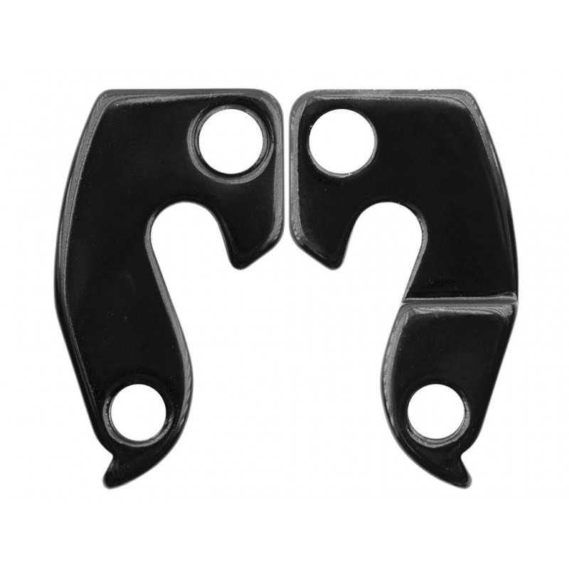 Derailleur hanger 