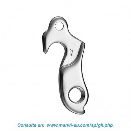 Derailleur hanger 