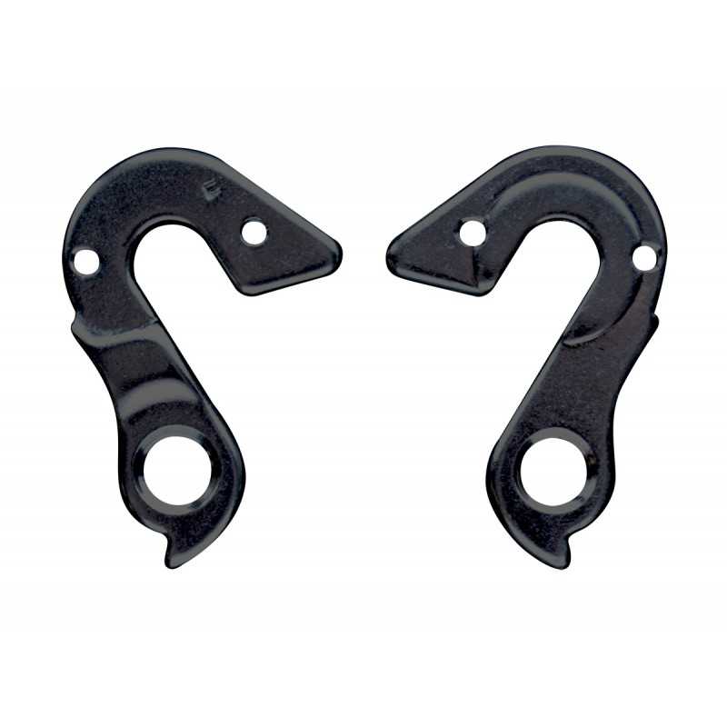Derailleur hanger 