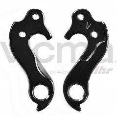 Derailleur hanger 