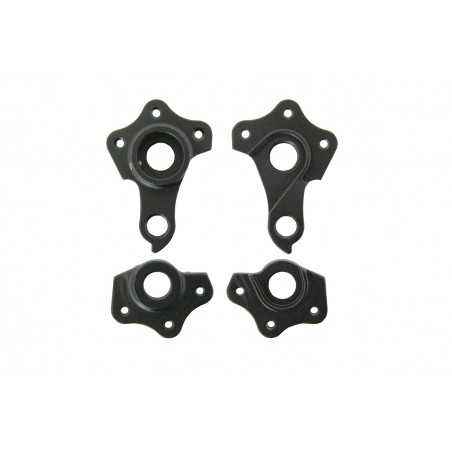 Derailleur hanger