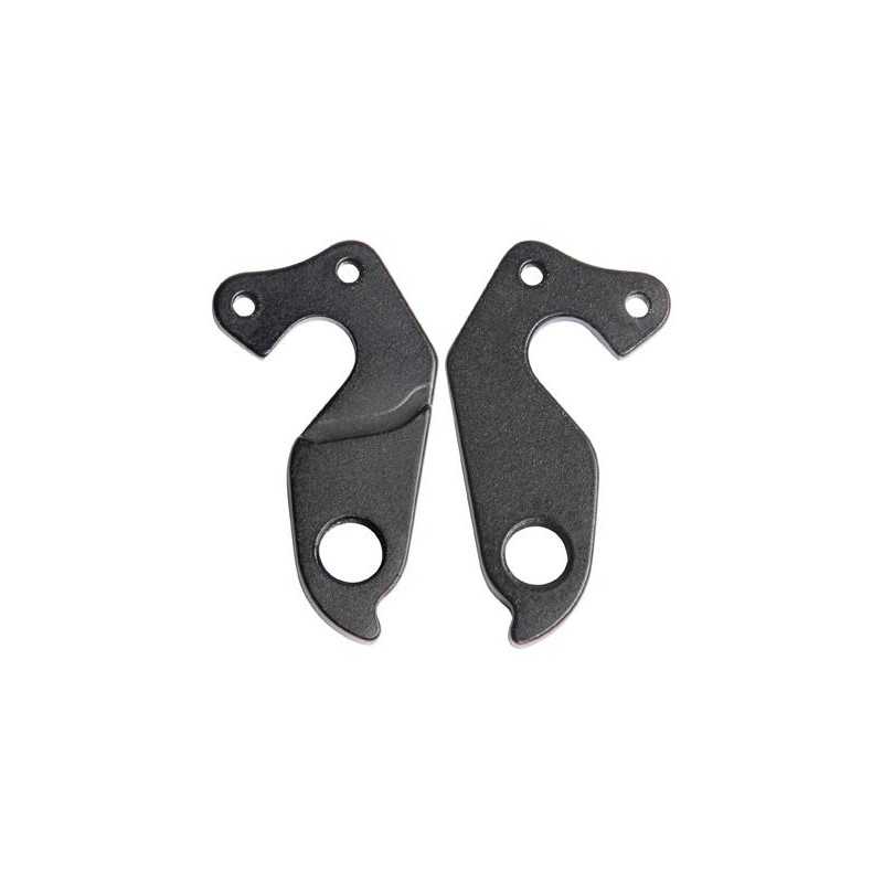 Derailleur hanger 