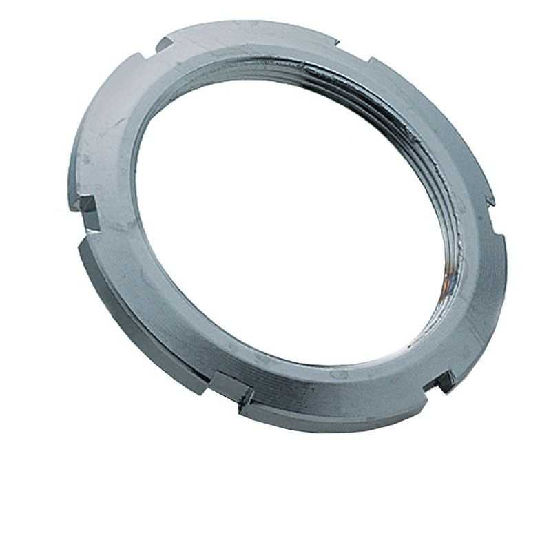 Locknut for hub with steel track