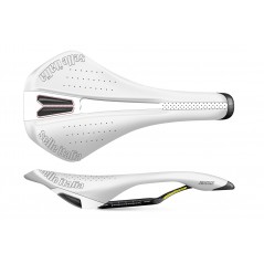 SELLE ITALIA Sillin NOVUS KIT CARBONIO FLOW L2 41630
