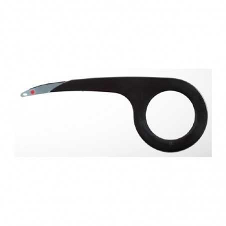 Chain guard for derailleur / adjustable hub