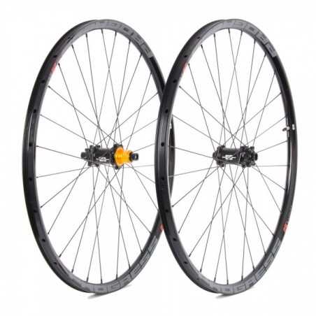 PROGRESS Juego de ruedas EVO 15X110 12X148 BOOST SHIMANO 29 PGRUXCDE29NIJ