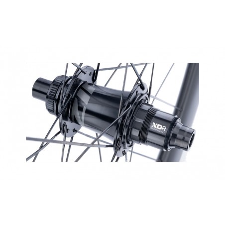 ZIPP Disc rear hub 24 holes + bushings ZR76 CENTERLOCK 12x142 MM SRAM 107617