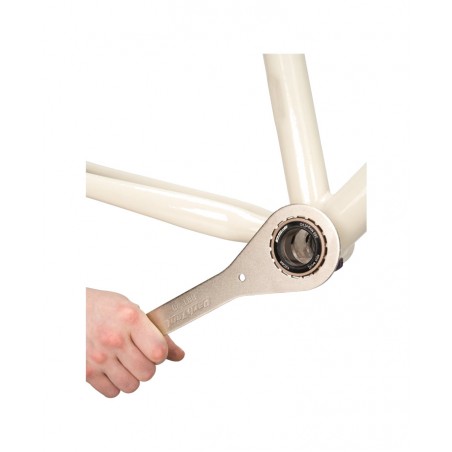 PARK TOOL 16-notch cup extractor compatible with SHIMANO DURA-ACE 9000, XTR 980 Y FSA MEGAEVO BBT-29