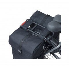BASIL Rear bicycle panniers with universal polyester system MOVE 30L (27X16X38 CM) BRIDGE 725845VAR