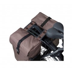 BASIL Rear bicycle panniers with polyester plate MOVE 30L (27X16X38 CM) MIK 2.0 725847VAR