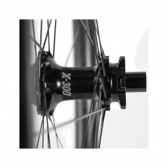 FSA Juego de ruedas para bicicleta disco seis agujeros carbono NS SC I30 29" SHIMANO 12V 6 TUBELESS HOOKLESS 726555