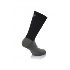 MB WEAR Calcetines de ciclismo con grafeno PRO GRAPHENE 726915VAR