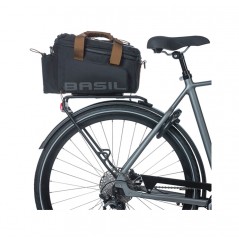 BASIL Bolsa impermeable extensible para portabultos de bicicleta con sistema MILES XL PRO 9-36L C/REF (29X18X17 CM) MIK 2.0 7270