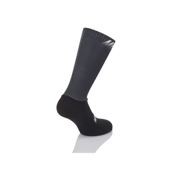MB WEAR Aerodynamic cycling socks H20 AERO DRY 727838VAR
