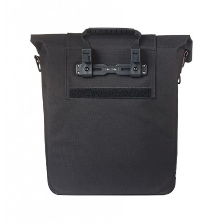 BASIL Urban carrier bag with polyester hooks CITY SHOPPER MIK 14-16L (29X13X31 CM) 728921