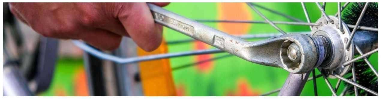 Bicycle maintenance tools - Biketic
