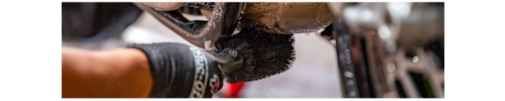Motorcycle cleaning tools Buy Online! - Mototic