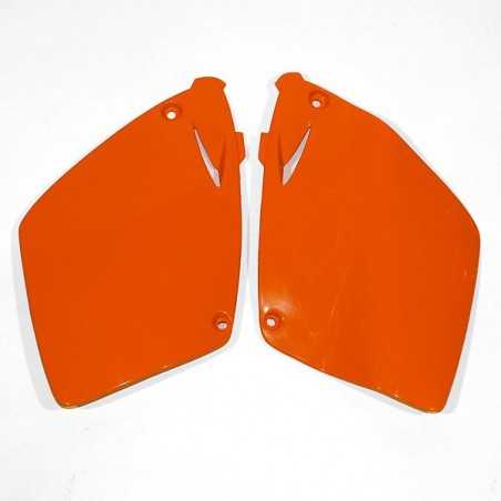 UFO Paneles laterales traseros KT03041-127 Color Naranja 47332
