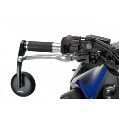 Indistinct side mirror  GRAN TRACKER