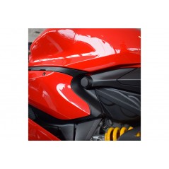 Chassis plugs 