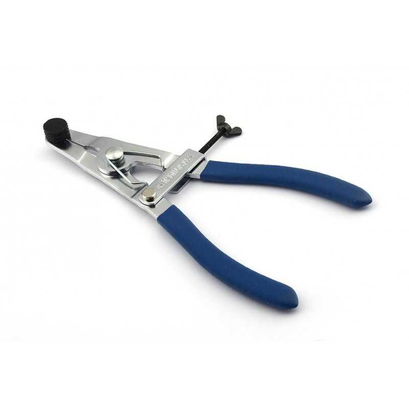 Tool, extraction, brake pistons