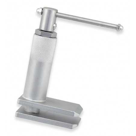 Tool, separate brake pistons, both sides 