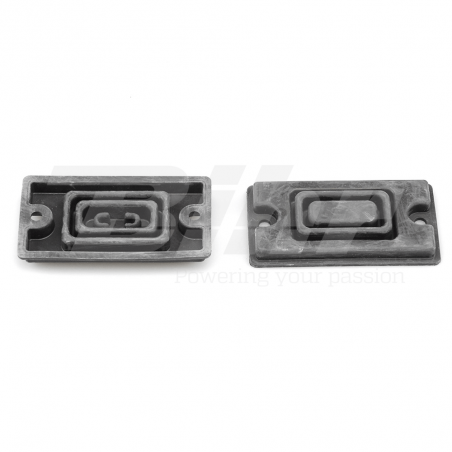 Membrane cover brake pump