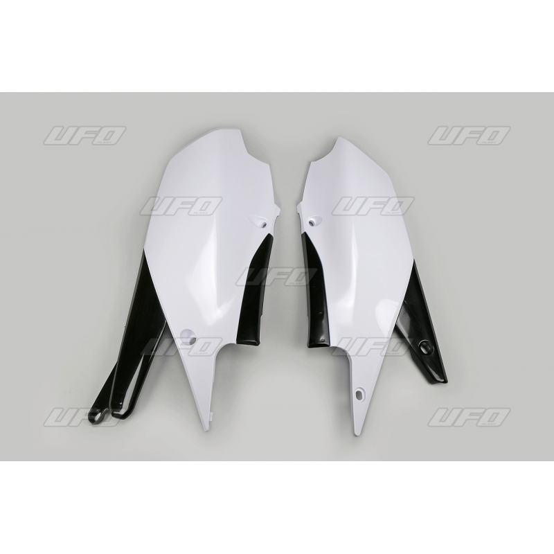 REAR SIDE PANELS