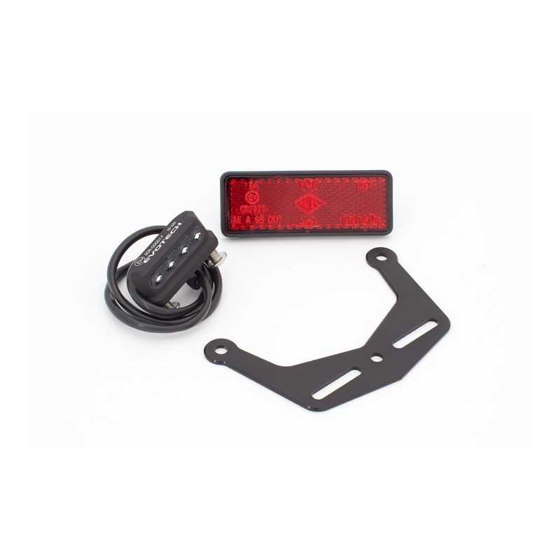 EVOTECH Kit Accesorios Porta Matrícula - Luz de LED, Soporte Catadióptrico y Homologado KIT-ELT