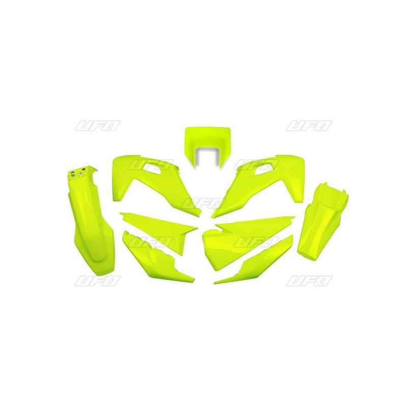 Plastics kit