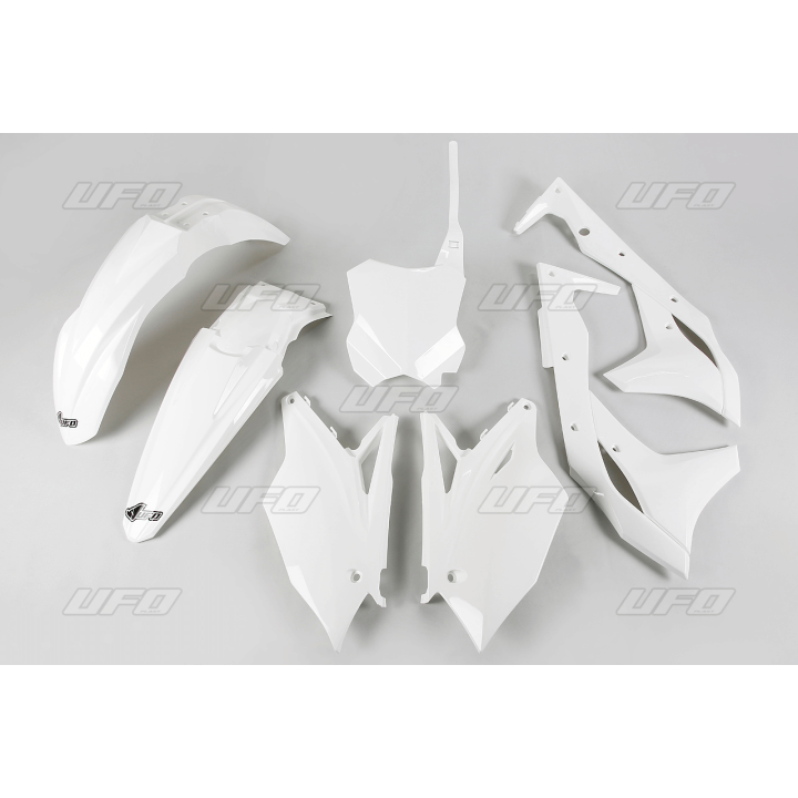 Plastic kit